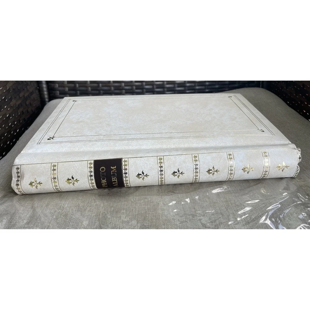 Vintage Pioneer Photo Album 300 Photos Size Up To 4x6 Beige Faux Leather Cover